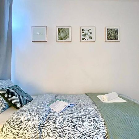 Halby Apartment Chlodna 15 Варшава Екстер'єр фото