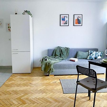 Halby Apartment Chlodna 15 Варшава Екстер'єр фото